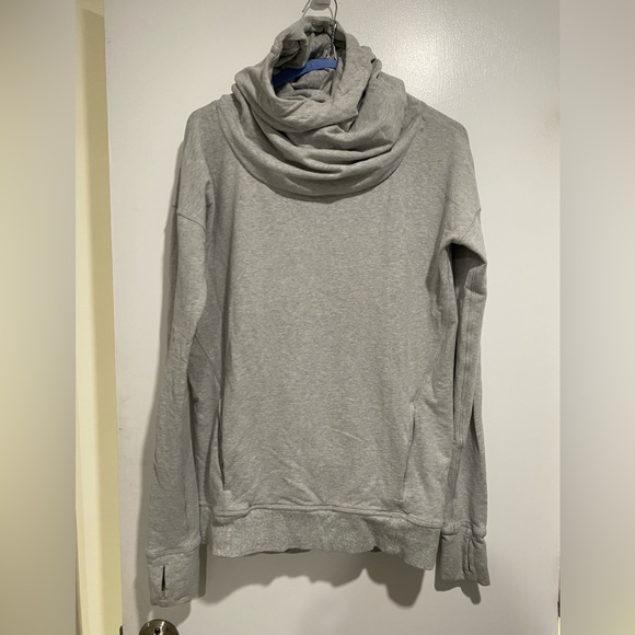 Lululemon stress less pullover hoodie scarf hood Heather grey size 4 - Picture 4 of 8